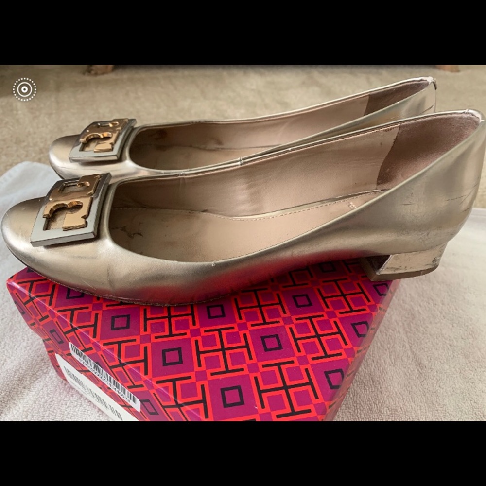 Tory Burch Gigi Flats - Picture 1 of 5